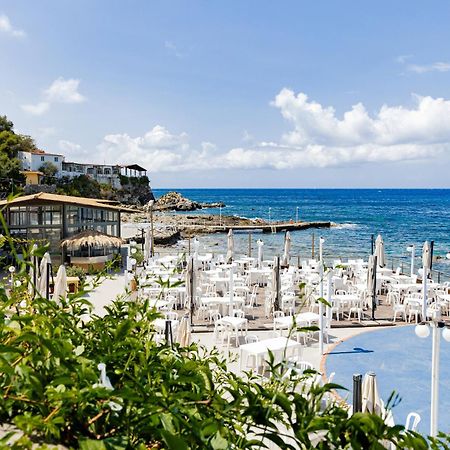 Riva Smeralda Camping Lodge Milazzo Eksteriør billede