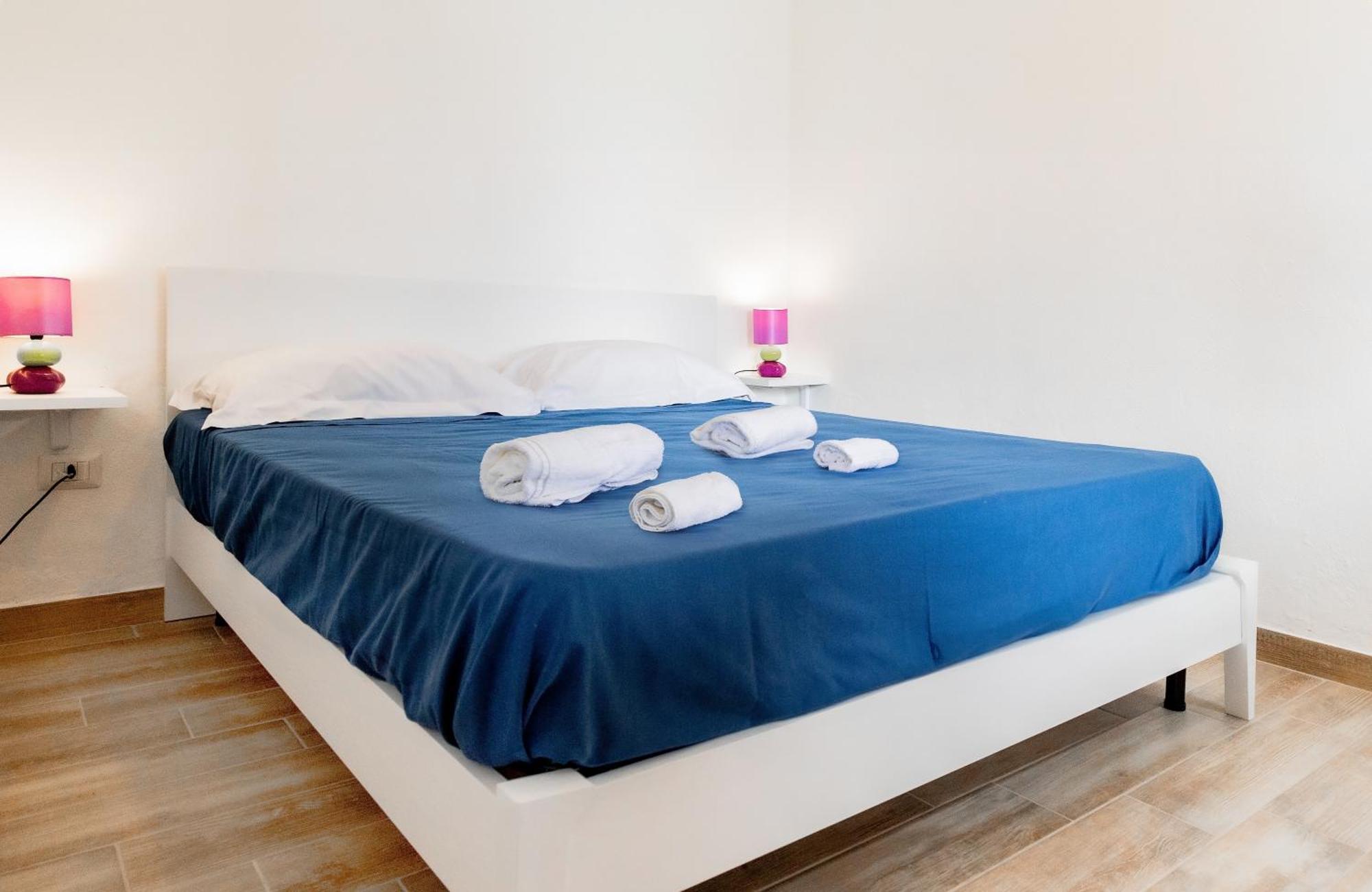 Riva Smeralda Camping Lodge Milazzo Eksteriør billede