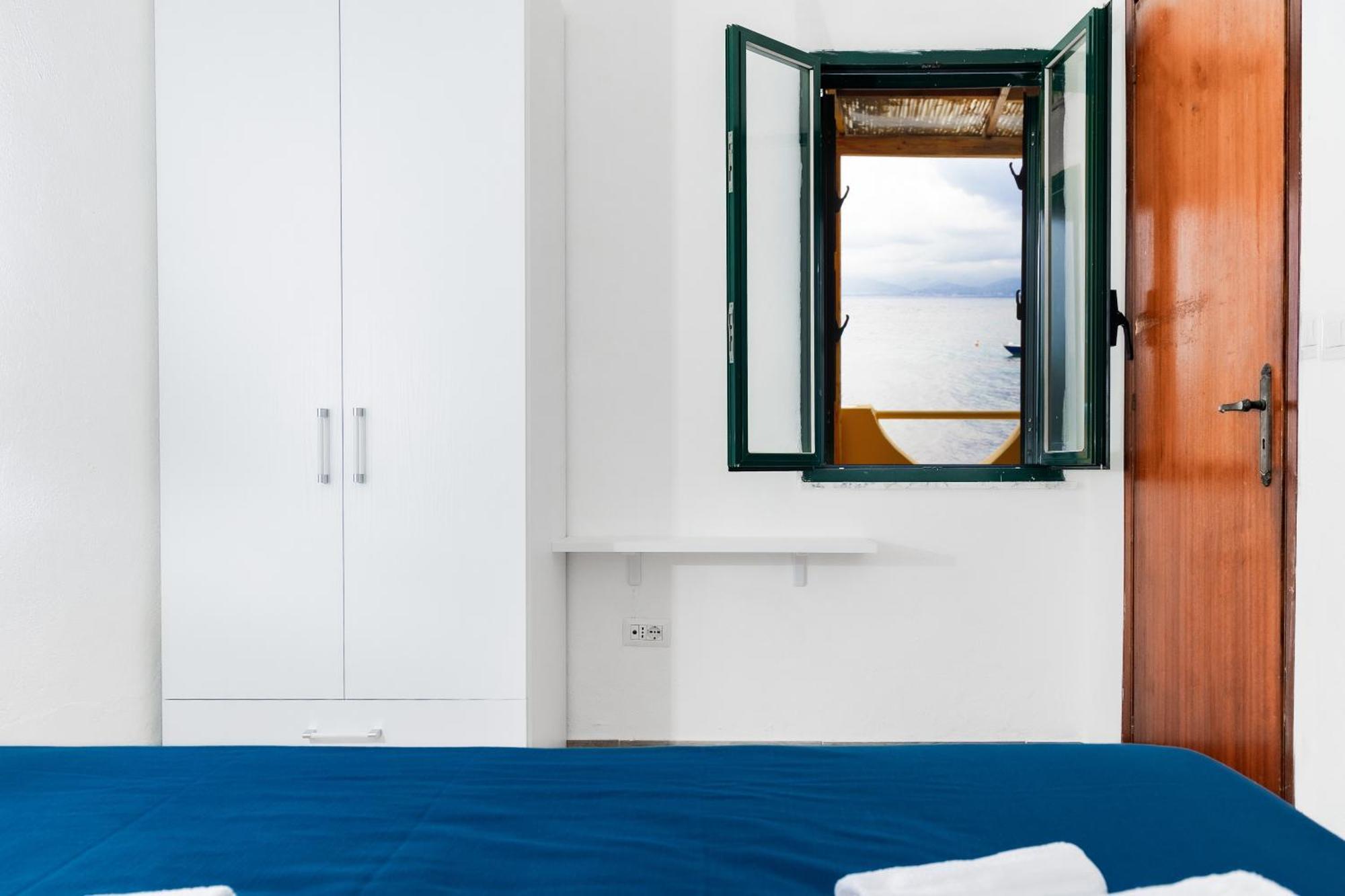 Riva Smeralda Camping Lodge Milazzo Eksteriør billede