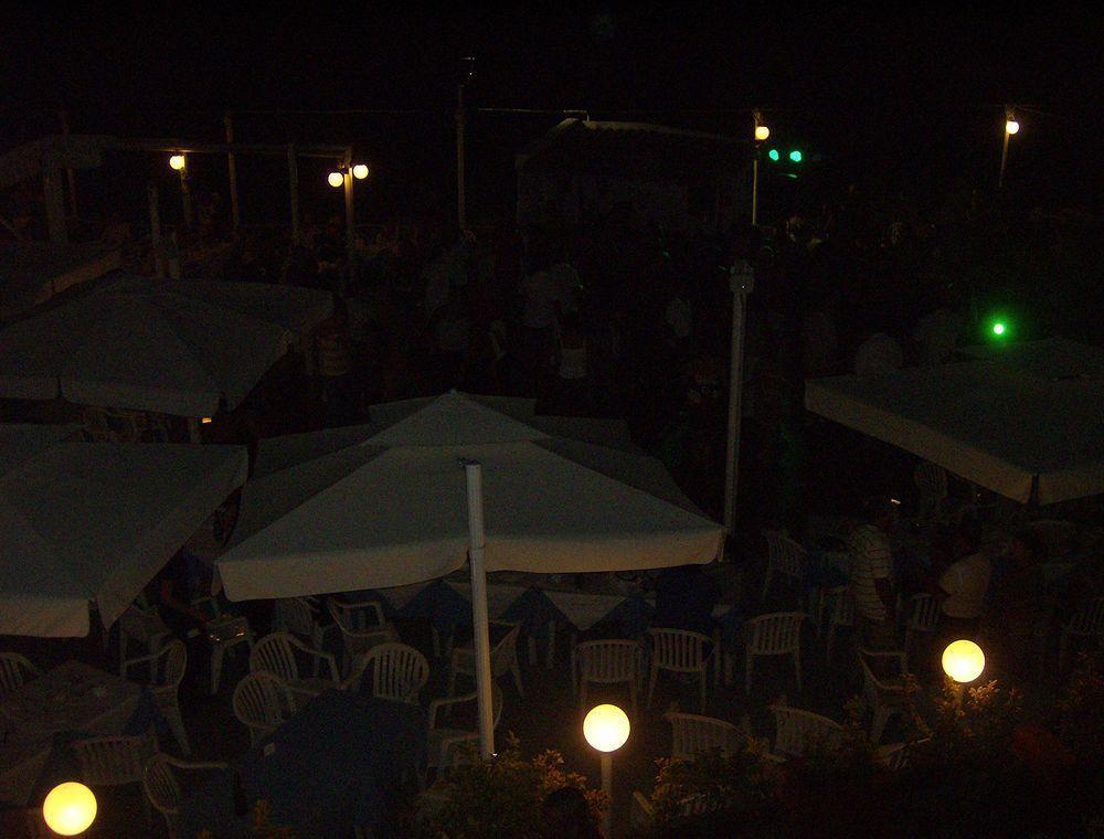 Riva Smeralda Camping Lodge Milazzo Eksteriør billede