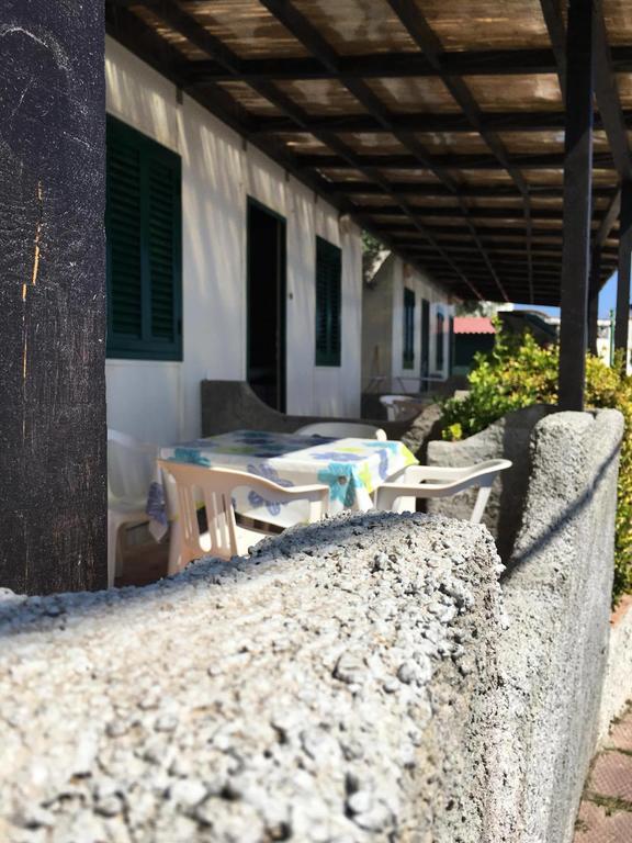 Riva Smeralda Camping Lodge Milazzo Eksteriør billede